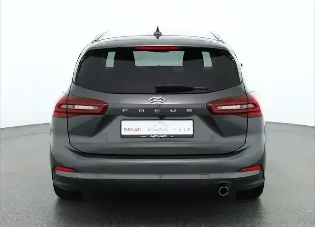 Gebraucht Ford Focus Titanium X 125 PS (91 kW) 2025 Magneticgraumet. Kombi