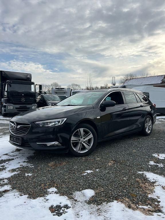 Gebraucht Opel Insignia 209 PS (153 kW) 2020 Schwarz Kombi