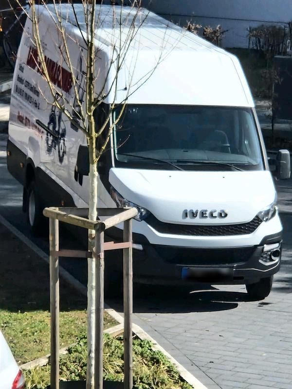 Gebraucht Iveco Daily 150 PS (110 kW) 2015 Weiß Limousine