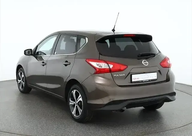 Gebraucht Nissan Pulsar Acenta 116 PS (85 kW) 2018 Bronze metallic Kleinwagen