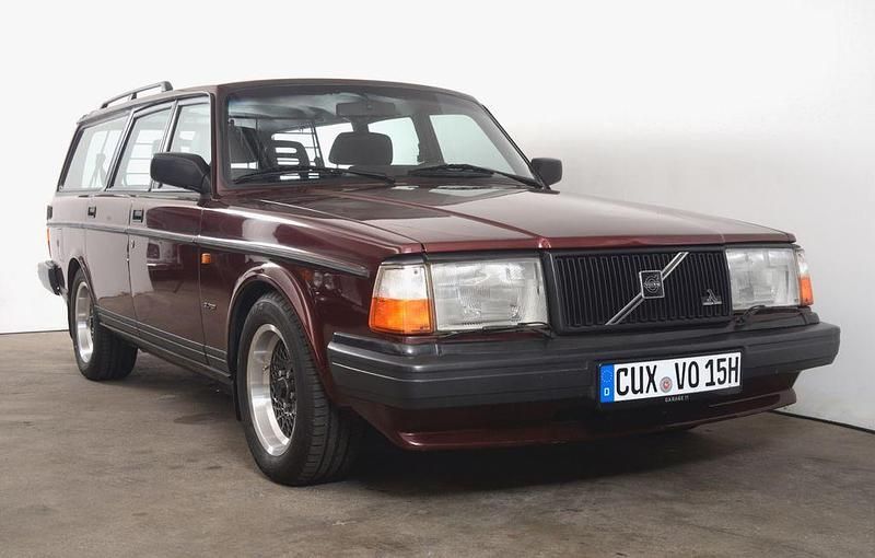 Gebraucht Volvo Polar 204 PS (150 kW) 1993 Rot Kombi