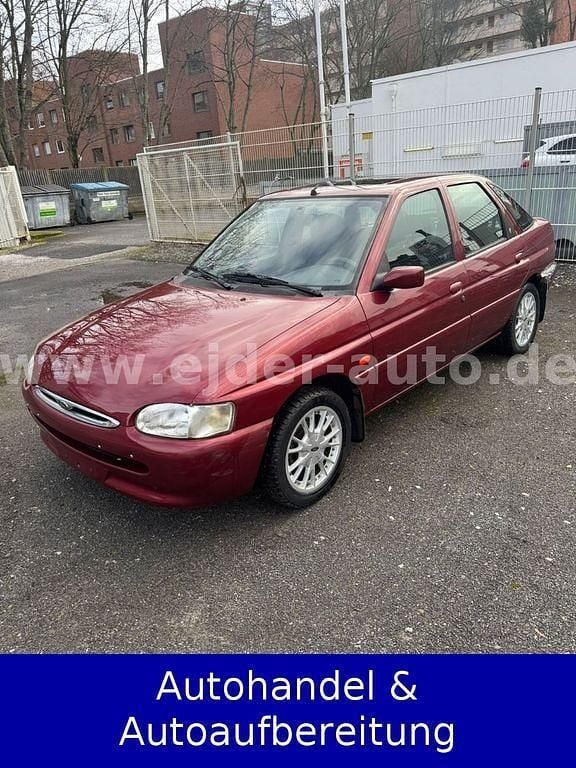 Gebraucht Ford Escort Ghia 90 PS (66 kW) 1997 Rot Limousine