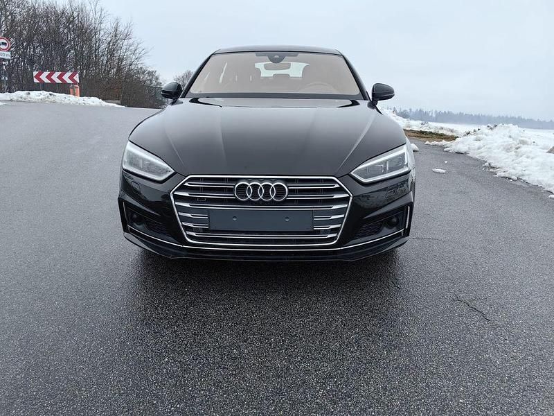 Schwarz Gebraucht 2019 Audi A5 Sportback Sport Kleinwagen | 22.950 € (Guter Preis) - Bild 1/4