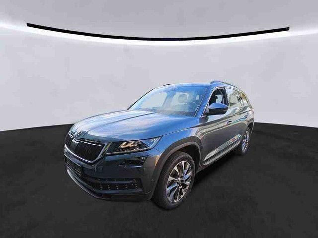 Quarzgrau metallic Gebraucht 2021 Skoda Kodiaq Clever SUV | 33.930 € (Fairer Preis) - Bild 1/4