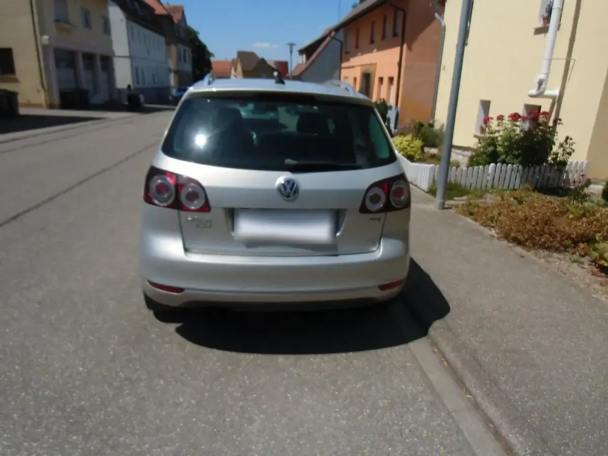 Gebraucht VW Golf Plus Style 122 PS (89 kW) 2011 Silber Van / Kleinbus
