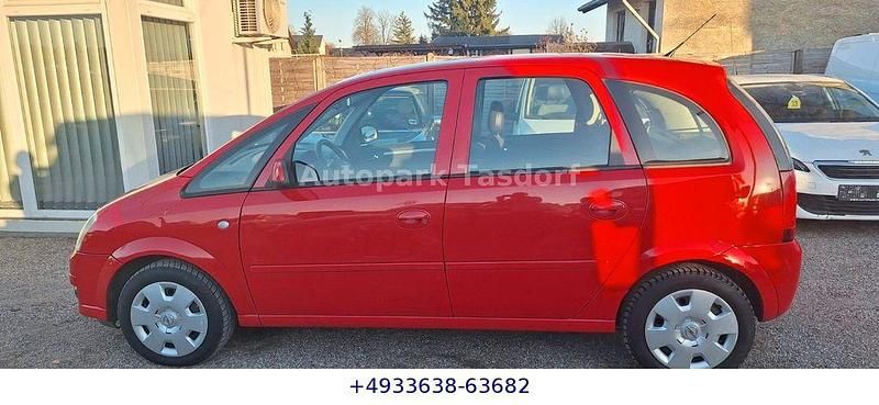 Gebraucht Opel Meriva Edition 105 PS (77 kW) 2009 Rot Van / Kleinbus