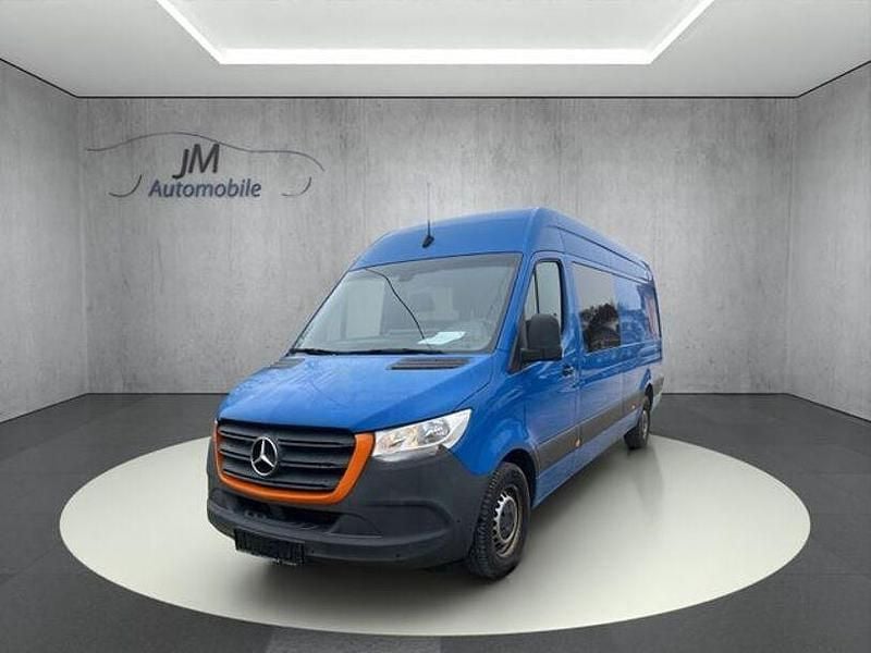 Gebraucht Mercedes Sprinter 190 PS (139 kW) 2020 Blau Van
