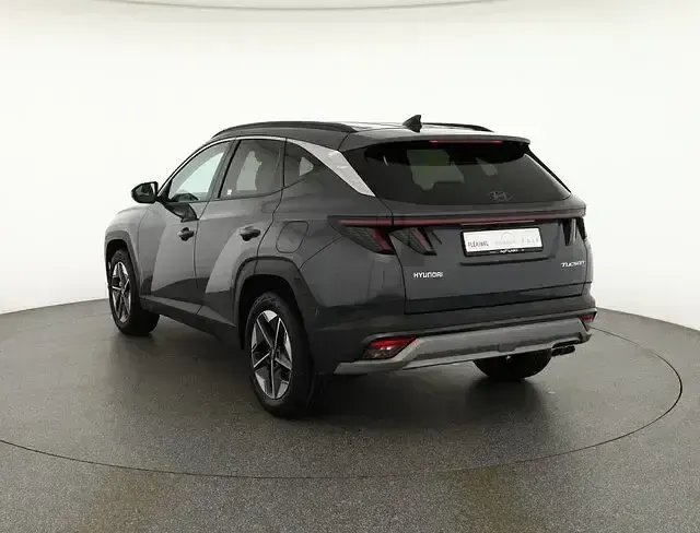 Neu Hyundai Tucson 150 PS (110 kW) 2025 Grau SUV