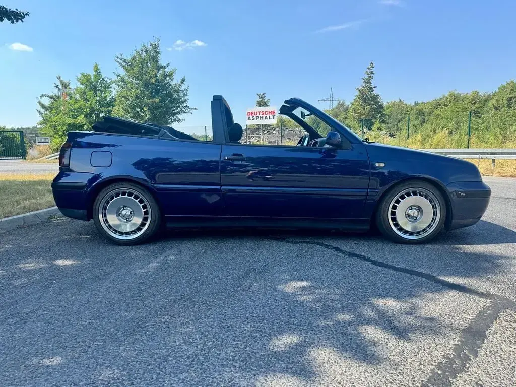 Gebraucht VW Golf Cabriolet 75 PS (55 kW) 1998 Blau Cabrio