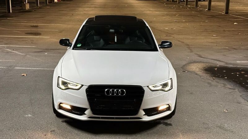 Weiß Gebraucht 2013 Audi A5 Sportback S-line plus Limousine | 16.490 € (Fairer Preis) - Bild 1/4