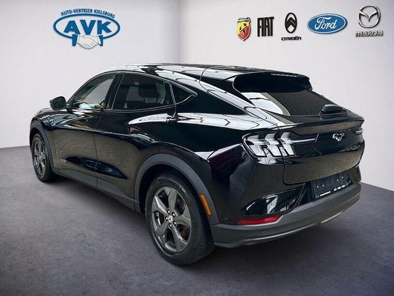 Gebraucht Ford Mustang Mach-E Extended Range 216 kW (294 PS) 2022 Schwarz SUV
