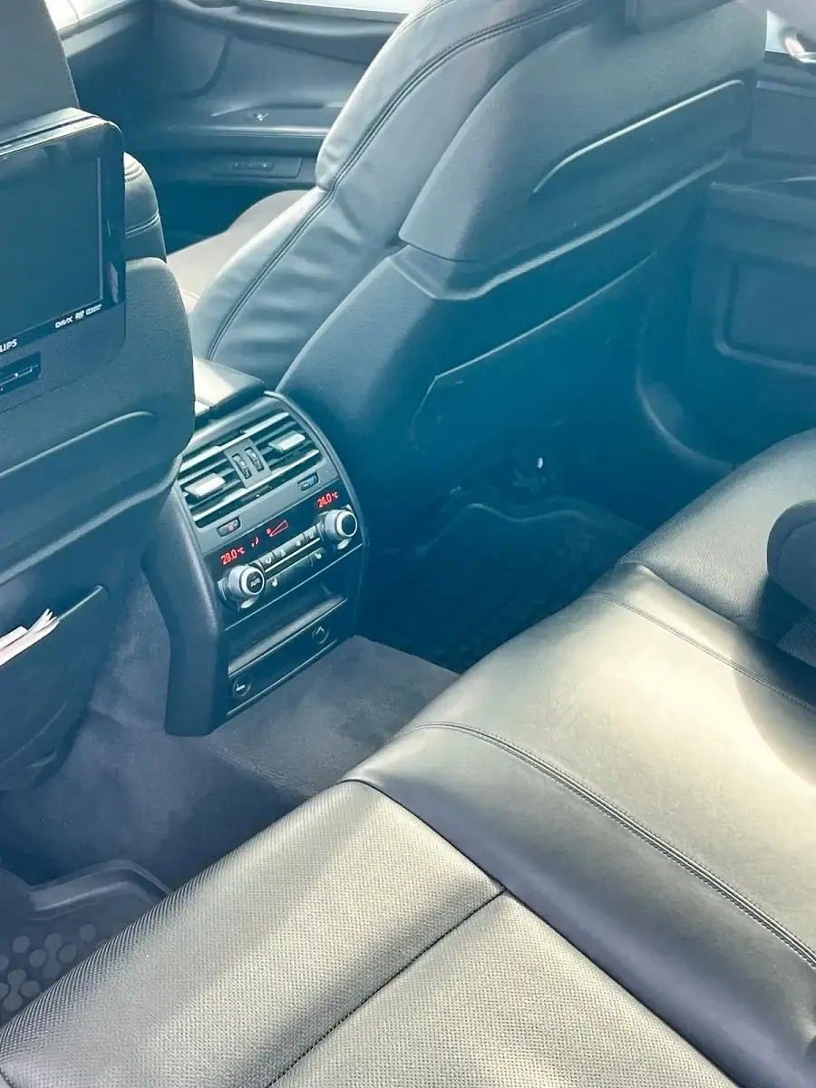 Usata BMW 730 258 CV (189 kW) 2013 Grigio Berlina