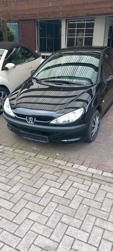 Gebraucht Peugeot 206 75 PS (55 kW) 2009 Schwarz Kleinwagen
