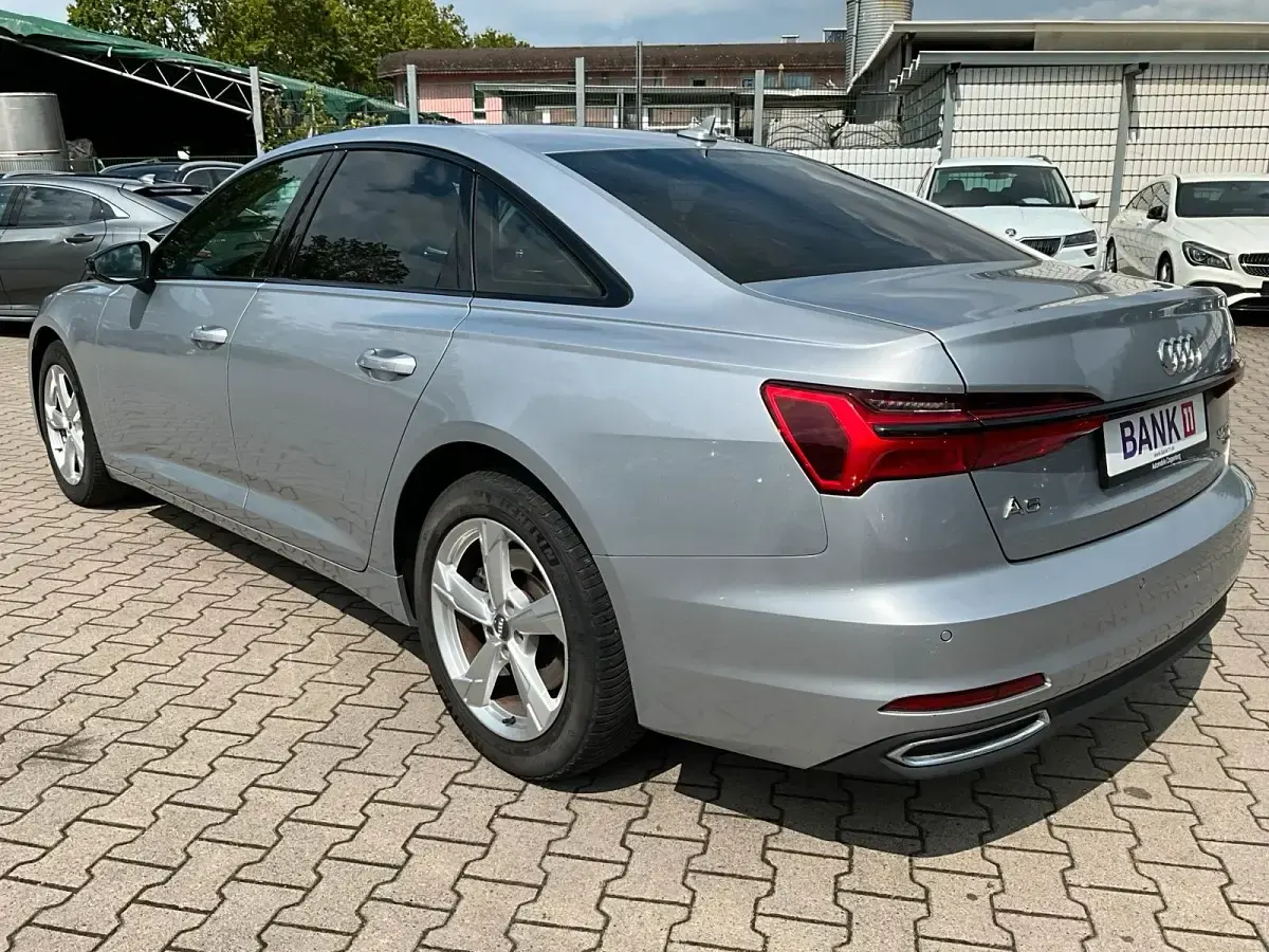 Gebraucht Audi A6 Comfort 286 PS (210 kW) 2019 Grau Limousine