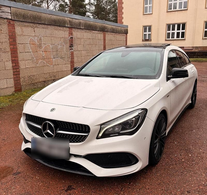 Gebraucht Mercedes CLA220 AMG 184 PS (135 kW) 2018 Weiß Limousine