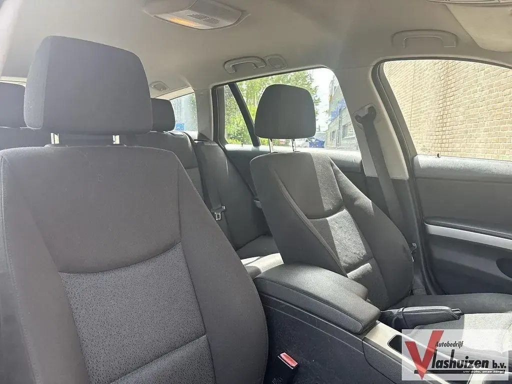 Gebraucht BMW 320 150 PS (110 kW) 2006 Grau Kombi