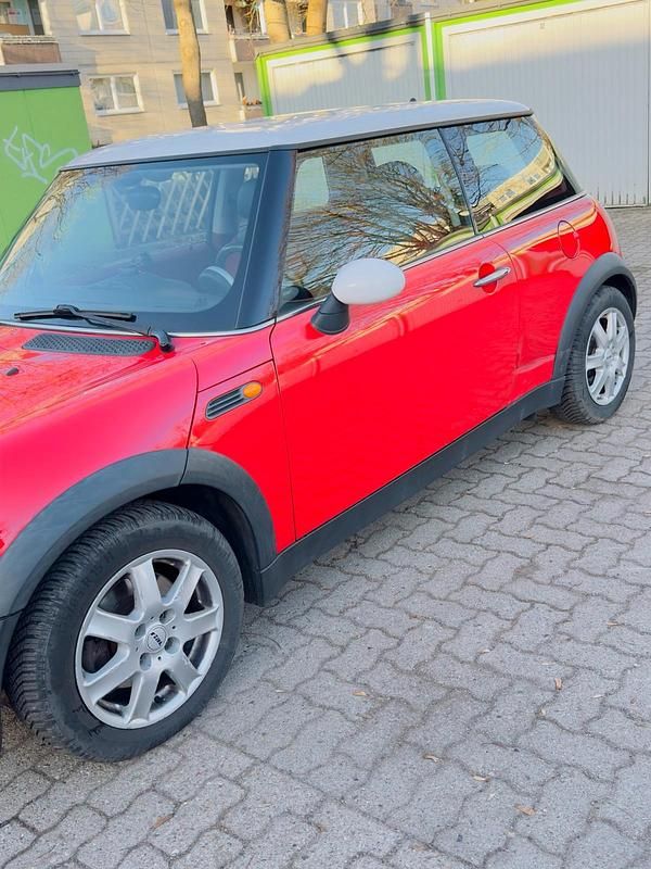 Gebraucht Mini ONE 116 PS (85 kW) 2001 Rot Kleinwagen