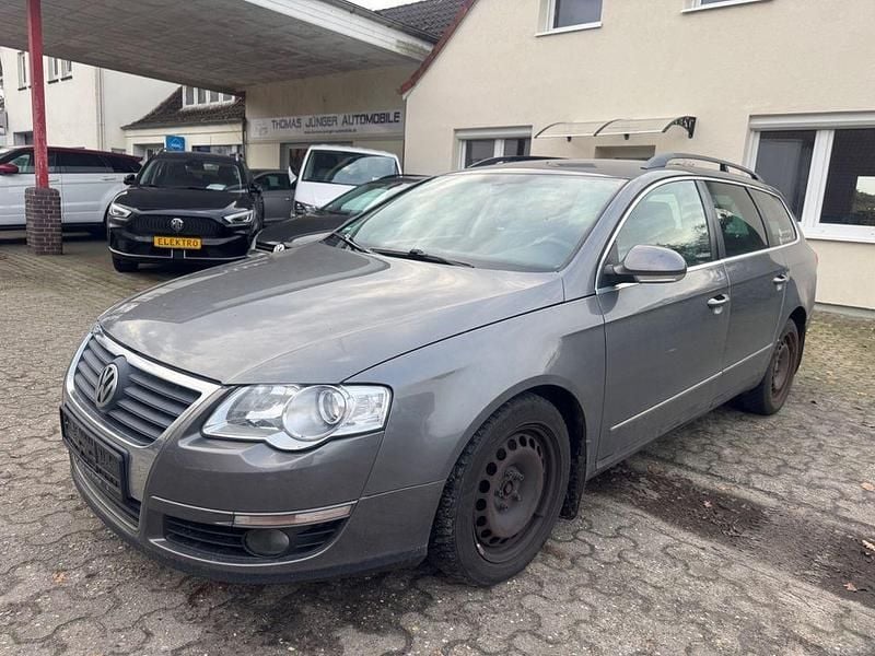 Usata VW Passat Comfortline 116 CV (85 kW) 2005 Grigio Station wagon