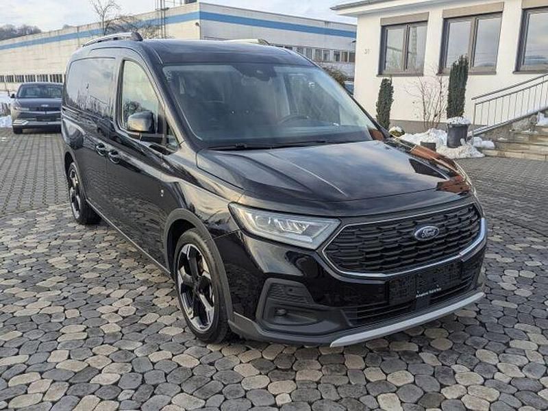 Gebraucht Ford Tourneo Active 122 PS (89 kW) 2025 Schwarz Van / Kleinbus