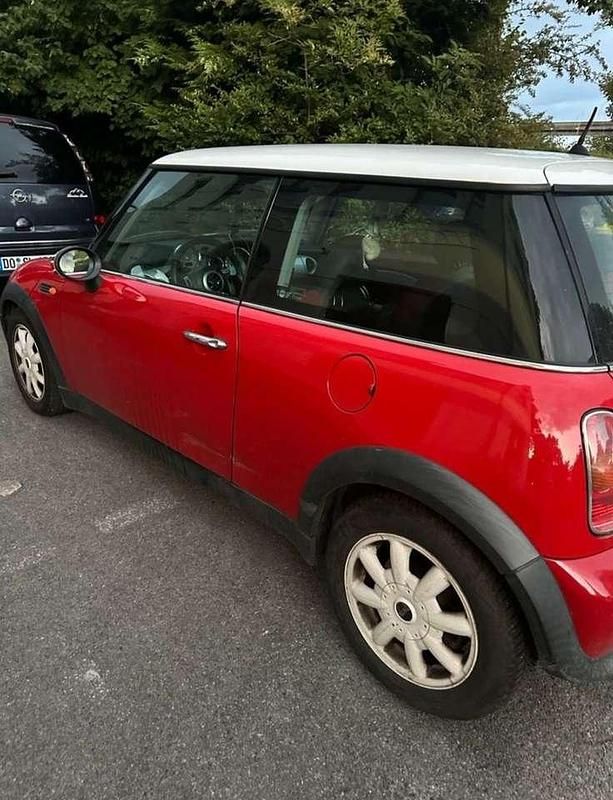 Gebraucht Mini Cooper 118 PS (86 kW) 2001 Rot Kleinwagen