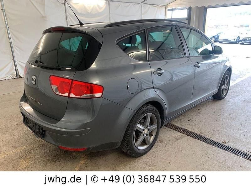 Gebraucht Seat Altea 105 PS (77 kW) 2014 Grau Van / Kleinbus