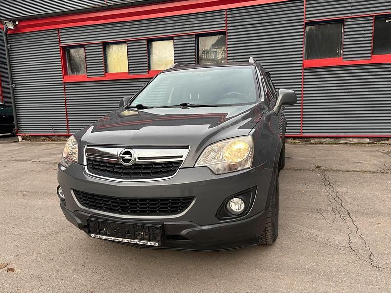 Grau Gebraucht 2011 Opel Antara SUV | 6.990 € (Etwas zu teuer) - Bild 1/4