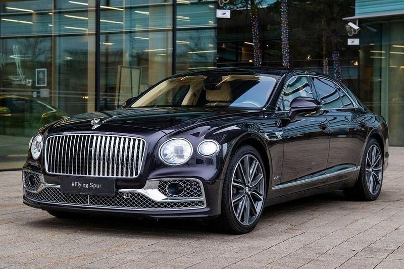 Gebraucht Bentley Flying Spur 635 PS (467 kW) 2021 Violett Limousine