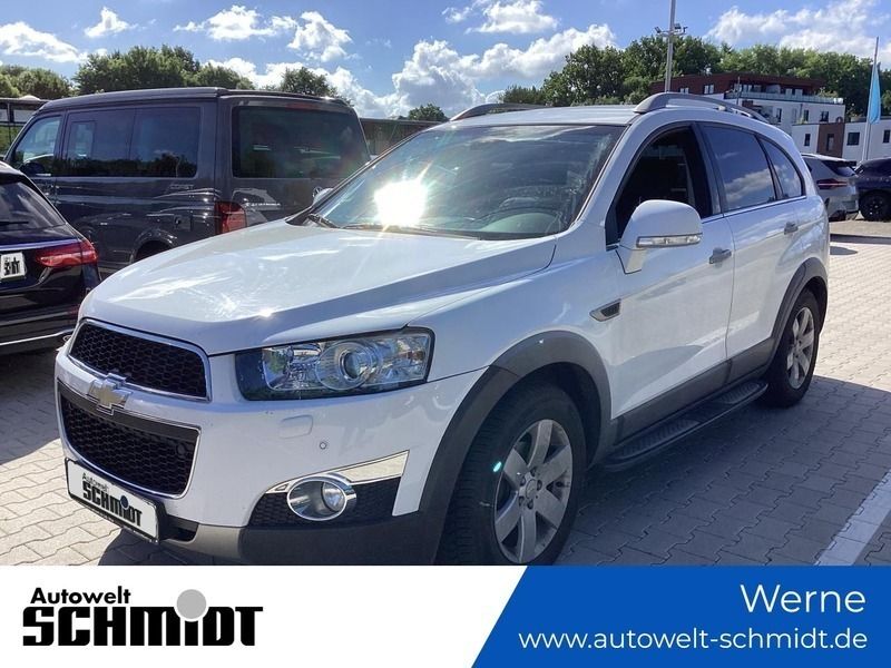 (weiß) summit white Gebraucht 2013 Chevrolet Captiva LTZ SUV | 10.090 € (Etwas zu teuer) - Bild 1/3