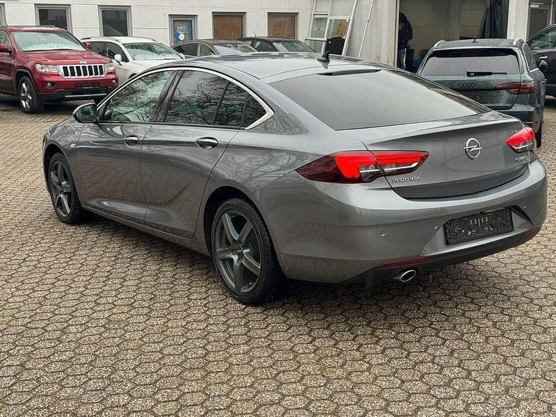 Gebraucht Opel Insignia Dynamic 170 PS (125 kW) 2018 Grau Limousine