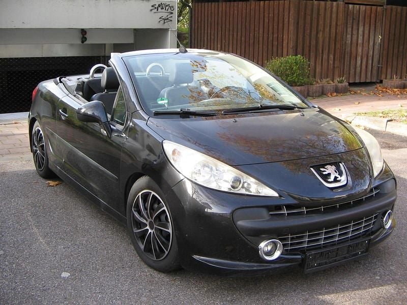 Schwarz Gebraucht 2008 Peugeot 207 CC Sport Cabrio | 1.450 € (Superpreis) - Bild 1/4
