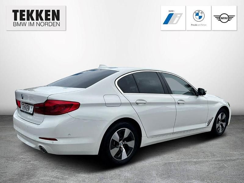 Gebraucht BMW 520 184 PS (135 kW) 2021 Weiss Limousine