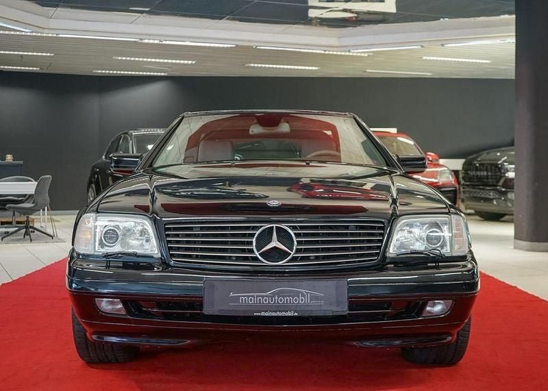 Schwarz Gebraucht 1997 Mercedes SL320 Cabrio | 12.897 € - Bild 1/4