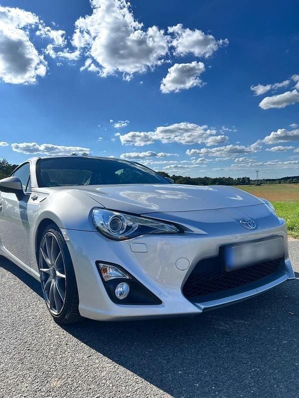 Gebraucht Toyota GT86 GT 200 PS (147 kW) 2013 Silber Coupé