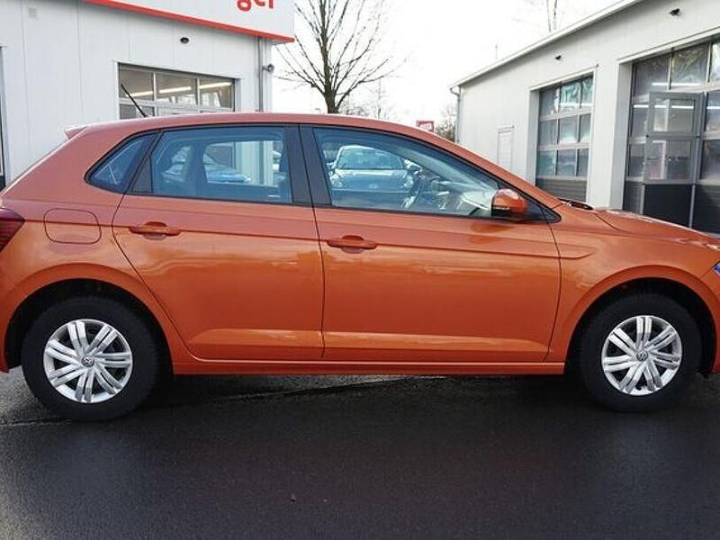 Gebraucht VW Polo 80 PS (58 kW) 2020 Orange Kleinwagen