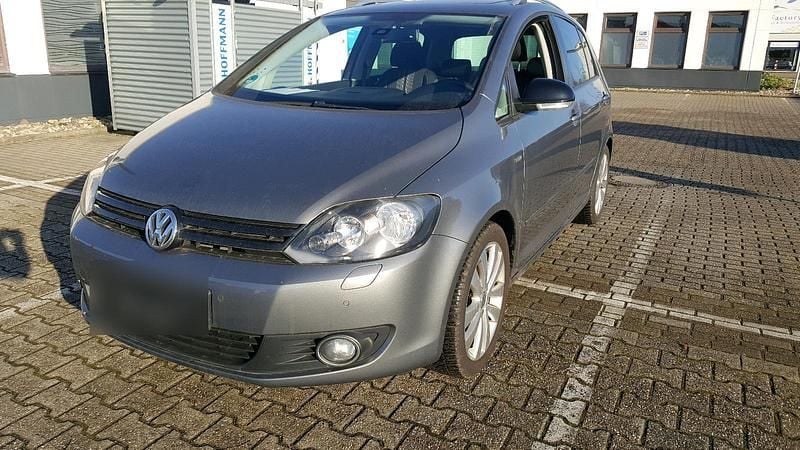 Gebraucht VW Golf VII 105 PS (77 kW) 2013 Grau Limousine