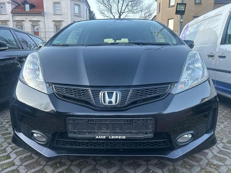 Schwarz Gebraucht 2012 Honda Jazz SI Kleinwagen | 3.500 € (Fairer Preis) - Bild 1/4