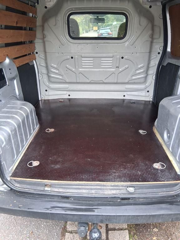 Gebraucht Peugeot Bipper 75 PS (55 kW) 2011 Silber Van / Kleinbus