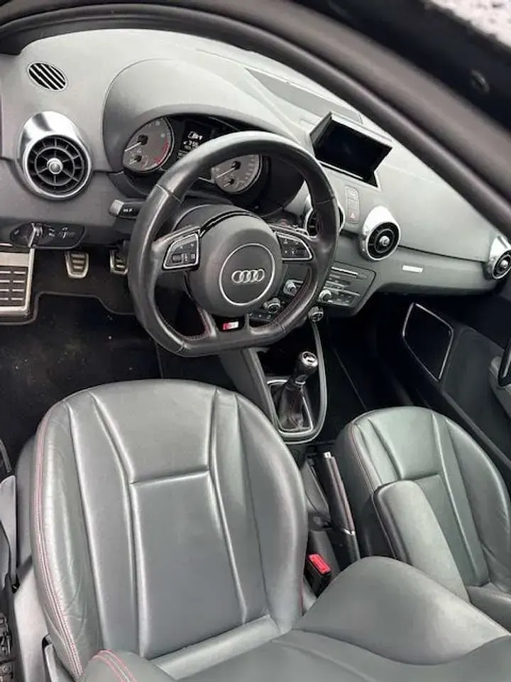 Gebraucht Audi S1 231 PS (169 kW) 2015 Mythosschwarz metallic Kleinwagen