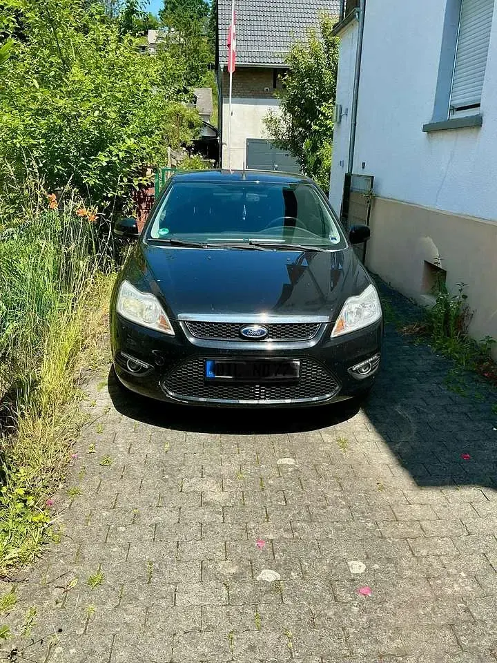 Gebraucht Ford Focus Trend 101 PS (74 kW) 2010