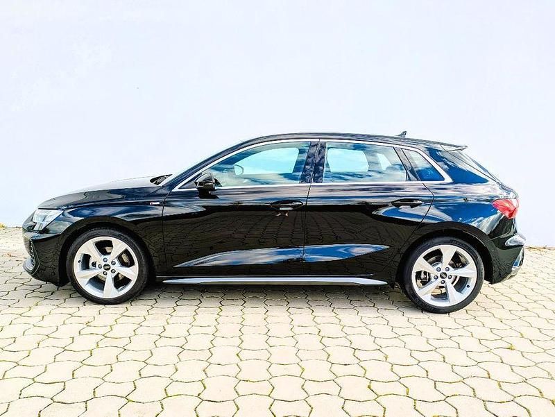 Gebraucht Audi A3 S-Line 150 PS (110 kW) 2025 Mythosschwarz metallic Limousine