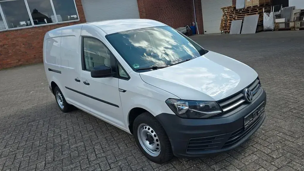 Gebraucht VW Caddy 102 PS (75 kW) 2020 Weiß Van / Kleinbus