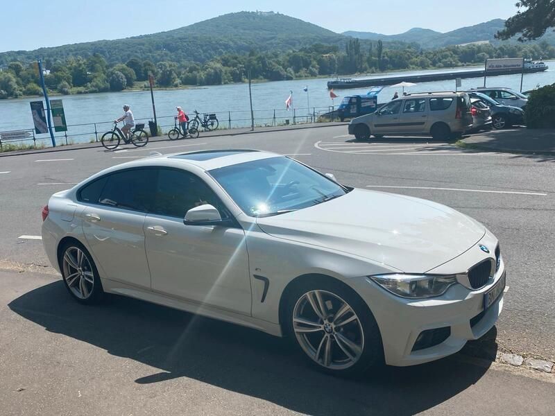Weiß Gebraucht 2015 BMW 420 M Sport Coupé | 15.500 € (Guter Preis) - Bild 1/4