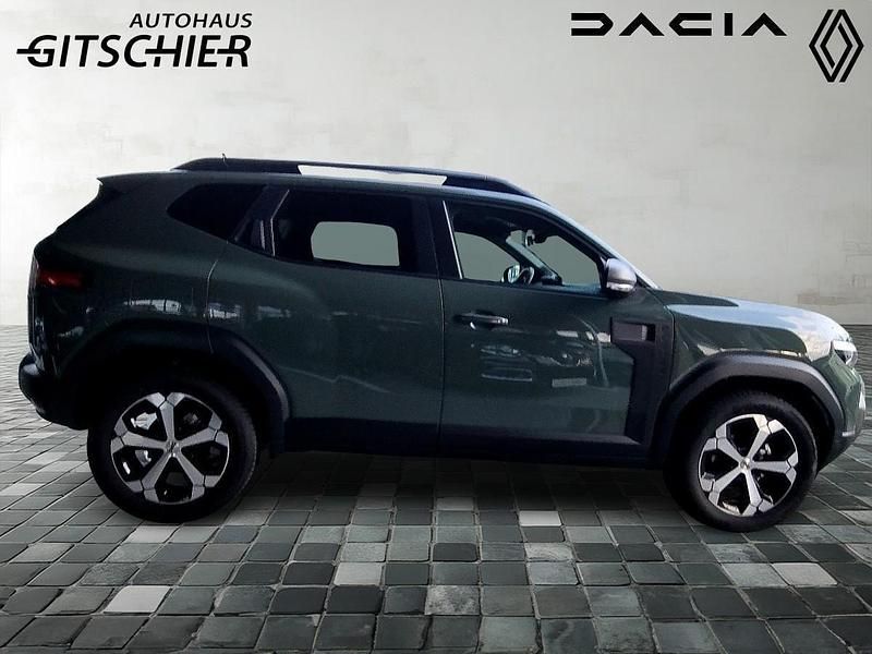 Gebraucht Dacia Duster Journey 131 PS (96 kW) 2024 Safarigrüngrau Limousine