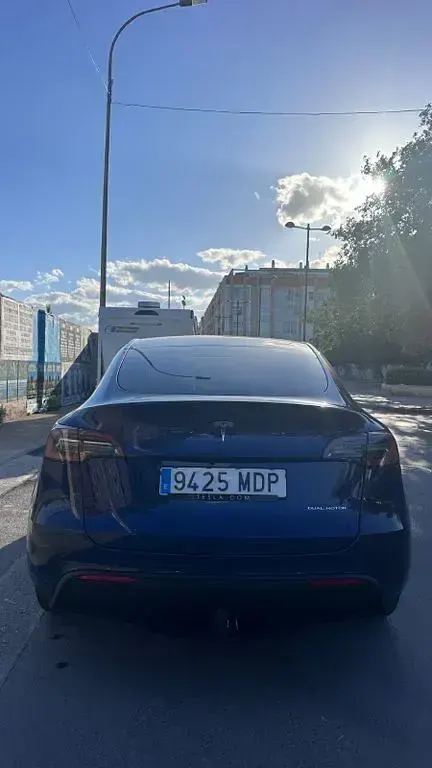 Gebraucht Tesla Model Y Long Range AWD 378 kW (514 PS) 2023 Blau SUV
