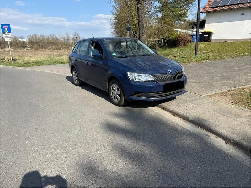 Gebraucht Skoda Fabia 75 PS (55 kW) 2018 Blau Kombi