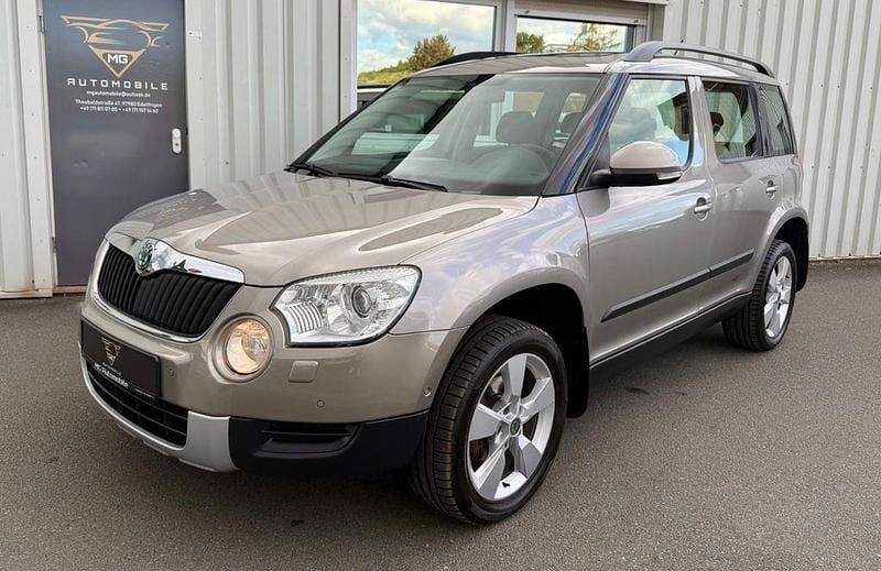 Beige Gebraucht 2012 Skoda Yeti Elegance SUV | 10.499 € (Fairer Preis) - Bild 1/4