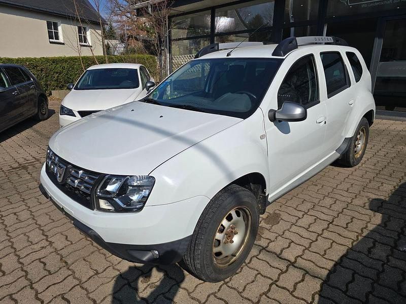 Gebraucht Dacia Duster Lauréate 105 PS (77 kW) 2015 Weiß SUV