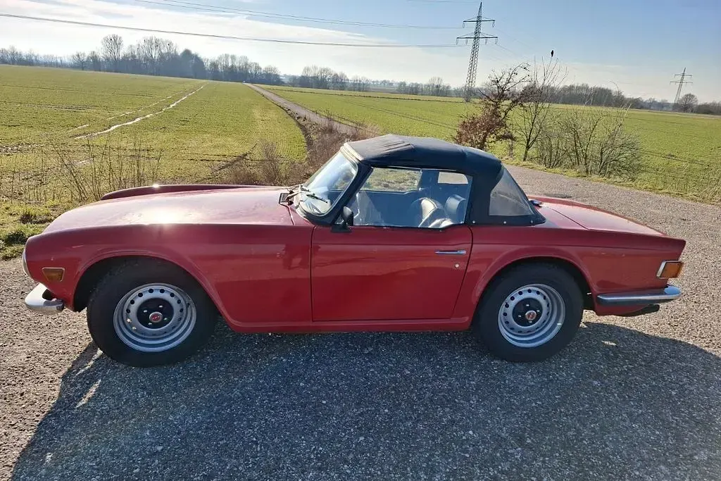 Gebraucht Triumph TR6 145 PS (106 kW) 1972 Rot Cabrio