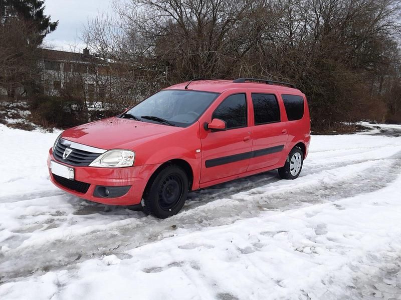 Rot Gebraucht 2009 Dacia Logan Kombi | 1.700 € (Superpreis) - Bild 1/4