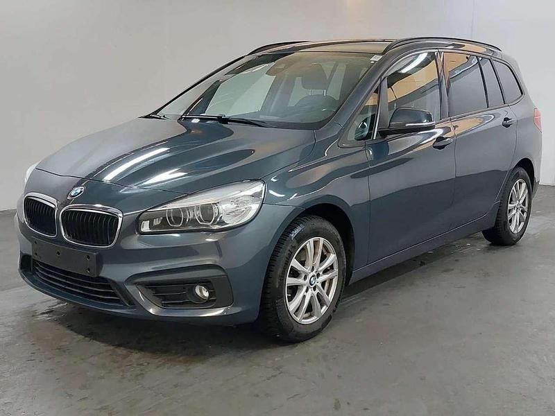 Grau Gebraucht 2016 BMW 216 Active Tourer Van / Kleinbus | 8.999 € (Fairer Preis) - Bild 1/4